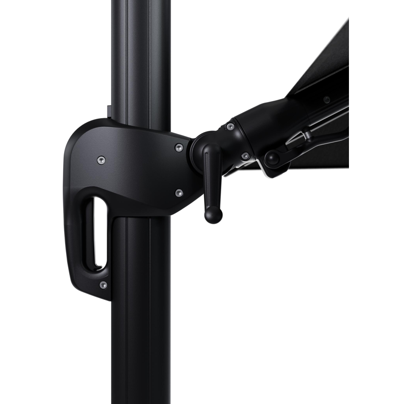 Parasol pendant Rufina avec fonction tilt en aluminium noir et toile de parasol en All Weather Sunbrella® Luxe Chartres Sooty - Lg.1 300 x Lg.2 300 cm avec pied de parasol Lapido 160 kg