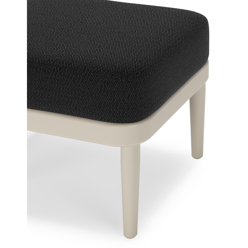 Pouf Orso en aluminium beige et coussins en all weather sunbrella® luxe Lopi Baribal