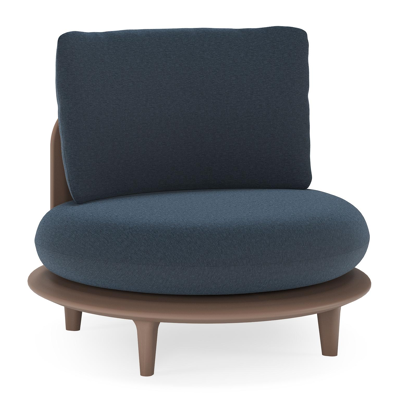 Bomero loungestoel in taupe aluminium met heritage indigo all weather sunbrella® luxe kussen