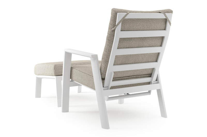 Avila loungestoel in wit aluminium met beige kussen
