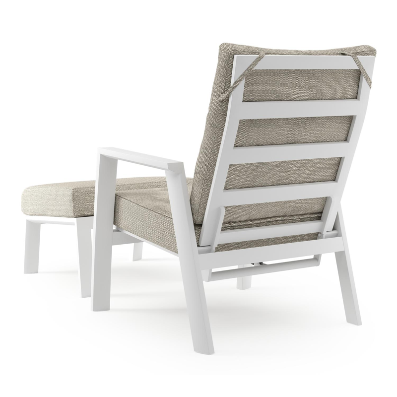 Avila loungestoel in wit aluminium met beige kussen