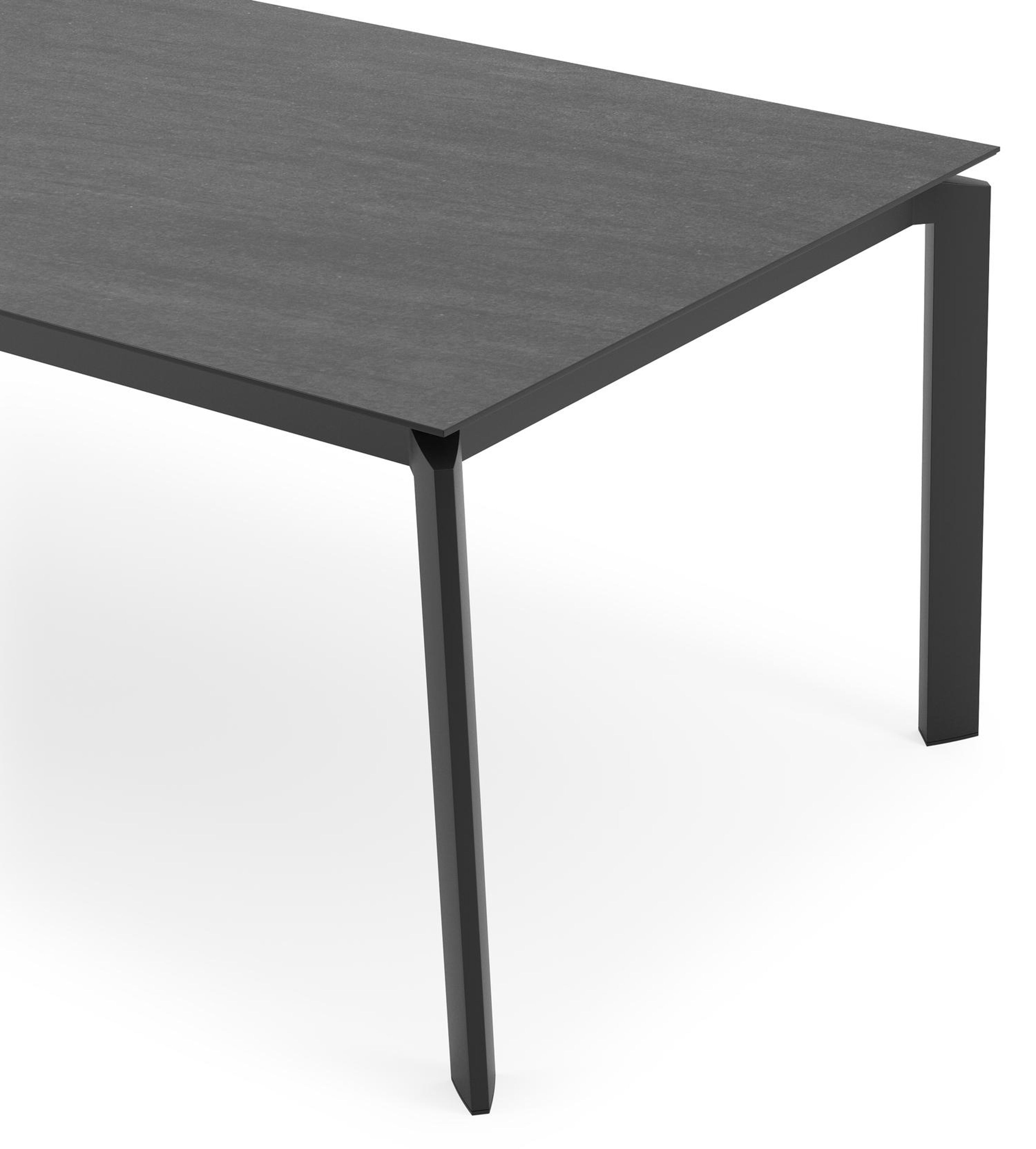 Cirello tuintafel in zwart aluminium en volkeramiek basalt black - L 240 x B 100 x H 75 cm
