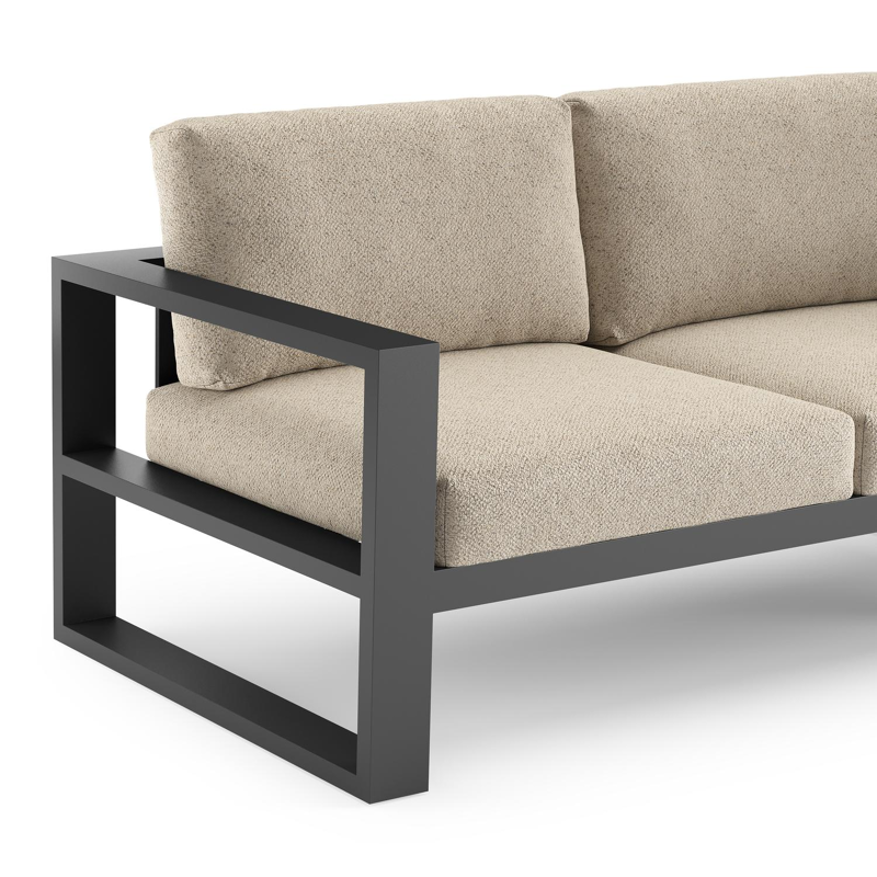 Verato loungehoek in zwart aluminium met bora desert all weather cosytica kussen