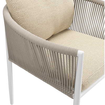 Organo tuinstoel in beige aluminium en beige verticaal geweven luxe vlakke rope met stoelkussen in All Weather Cosytica Althea Camel