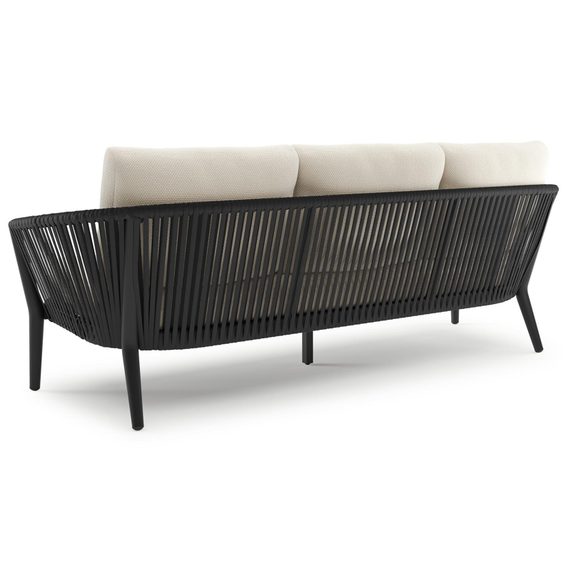 Orso loungebank in zwart aluminium en zwart verticaal geweven ronde rope met Althea Off White all weather cosytica kussen