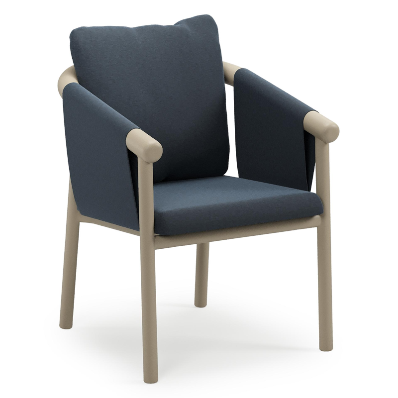 Chaise de jardin empilable Amico en aluminium beige et aluminium beige avec coussin en All Weather Sunbrella® Luxe Heritage Indigo