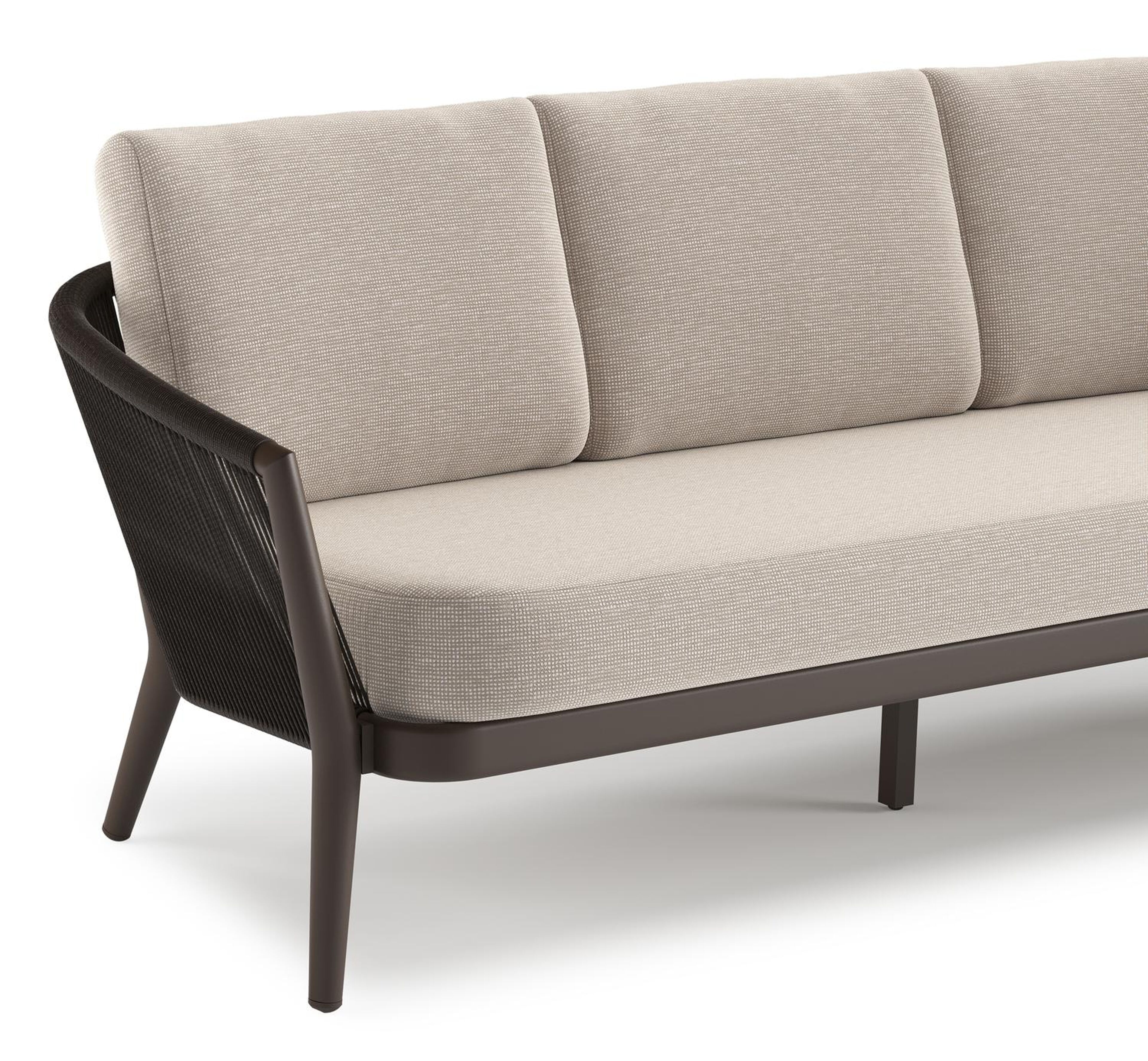 Orso loungeset in donkerbruin aluminium en donkerbruin verticaal geweven ronde rope met Slow Farafra all weather sunbrella® luxe kussen