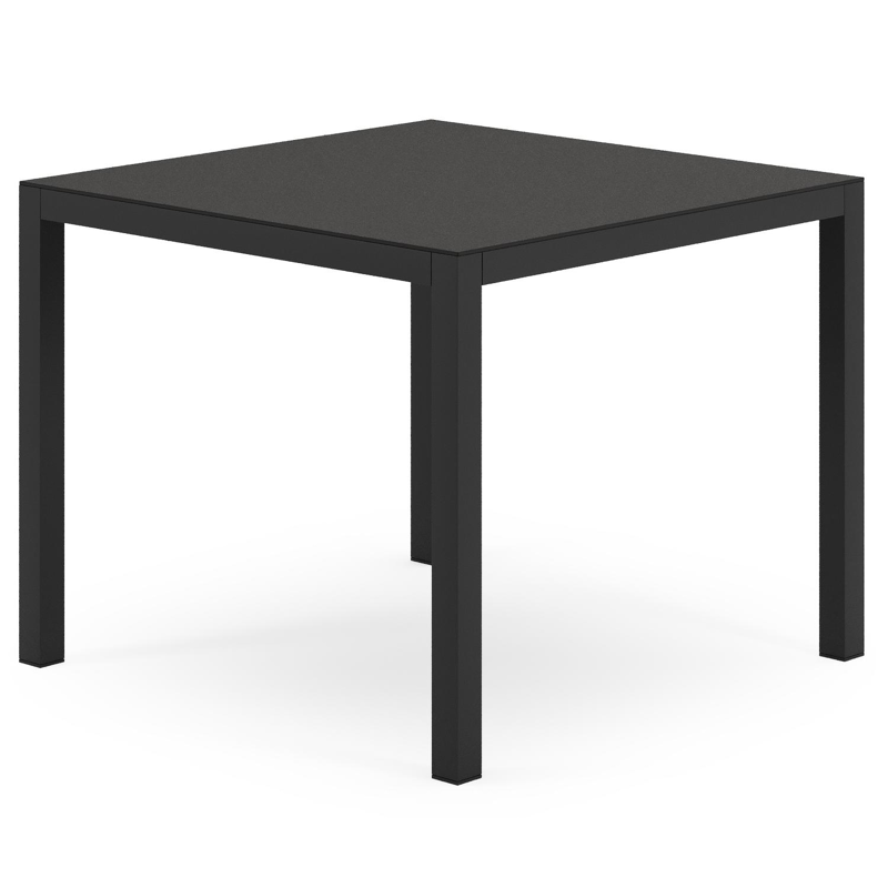 Feltro tuinset in zwart aluminium en sintered stone Notte minerale met 2 Calobra tuinstoelen