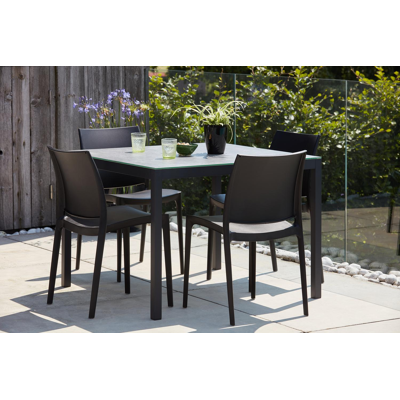 Chaise de jardin empilable Maya noire - matière synthétique