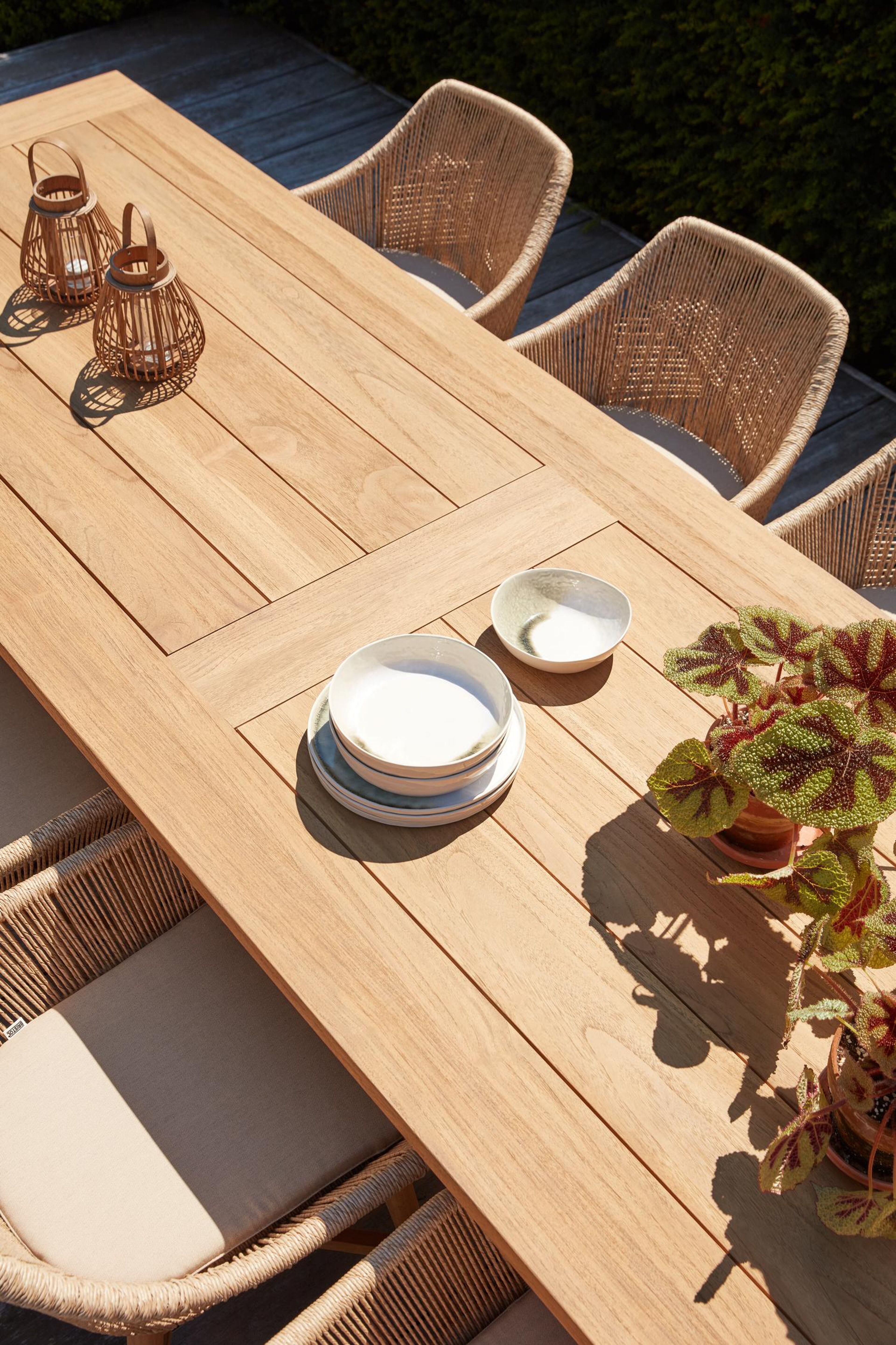 Borgo tuinstoel in teak en naturel wicker