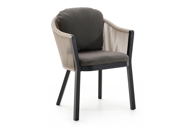 Nano tuinstoel in zwart aluminium en beige verticaal geweven ronde rope met kussen in natte dark taupe all weather sunbrella® luxe