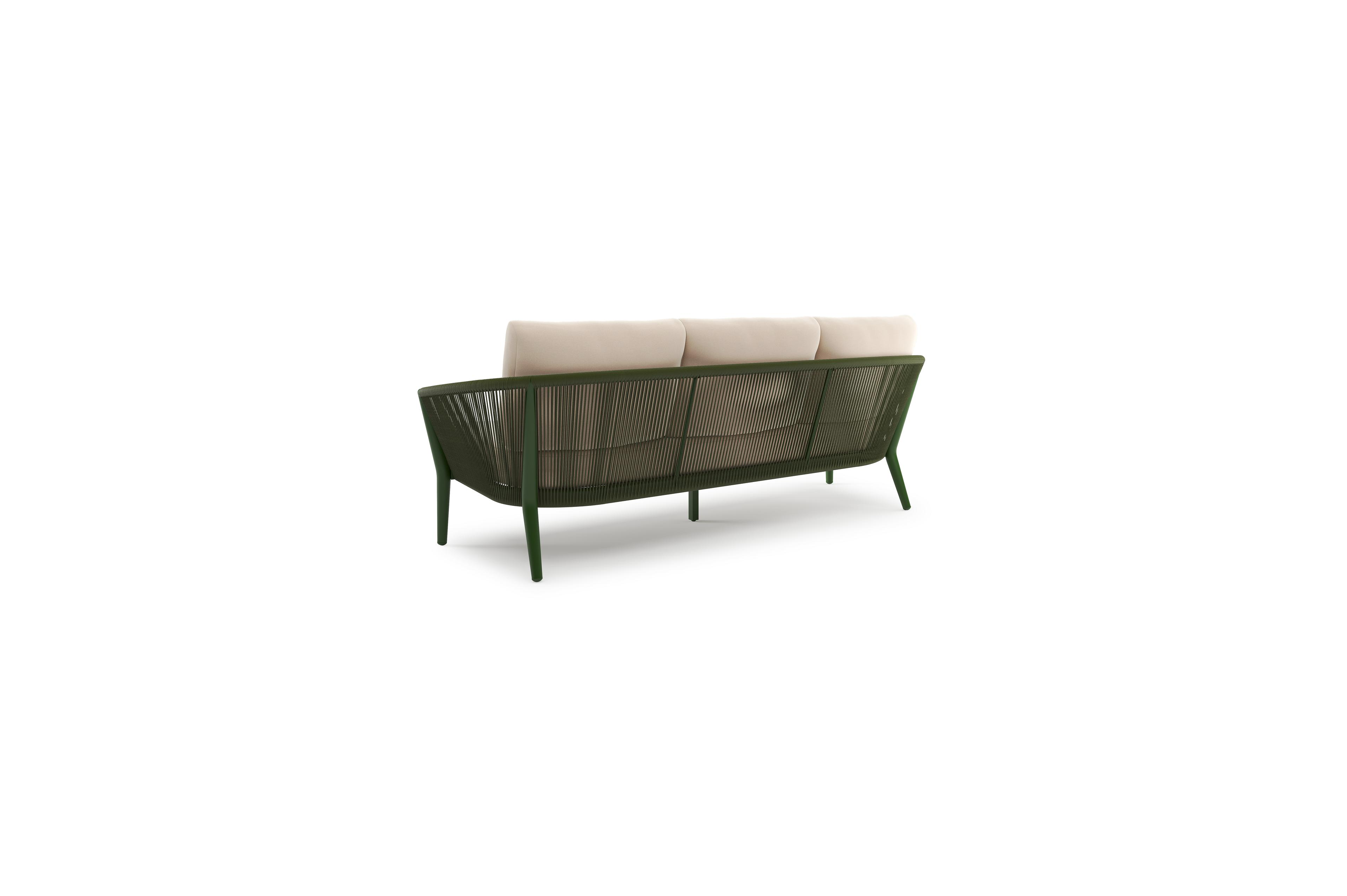 Orso loungeset in groen aluminium en groen verticaal geweven ronde rope met Natte Linen Chalk all weather sunbrella® luxe kussen