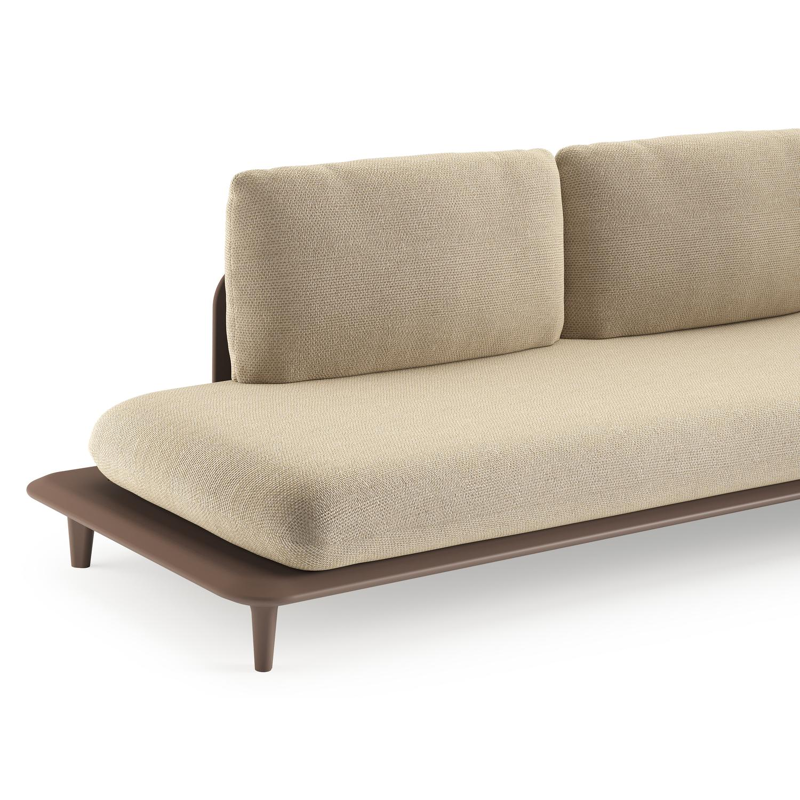 Bomero loungehoek in taupe aluminium met althea camel all weather cosytica kussen