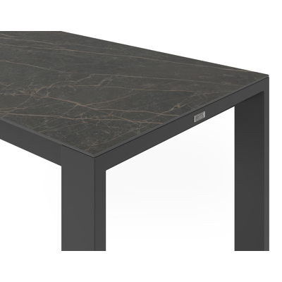 Verato tuintafel in zwart aluminium en volkeramiek black obsession - L 220 x B 70 x H 106 cm