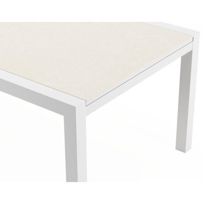 Calobra rechthoekige uitschuifbare tuinset in wit aluminium en sintered stone crema minerale met 10 Amalfi tuinstoelen