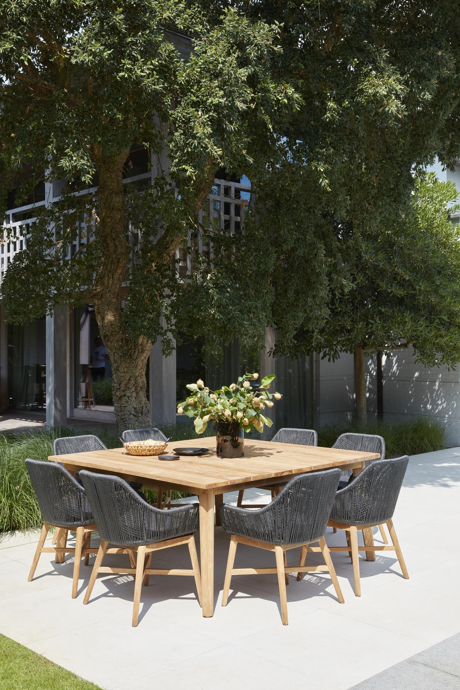 Borgo tuinstoel in teak en zwart wicker