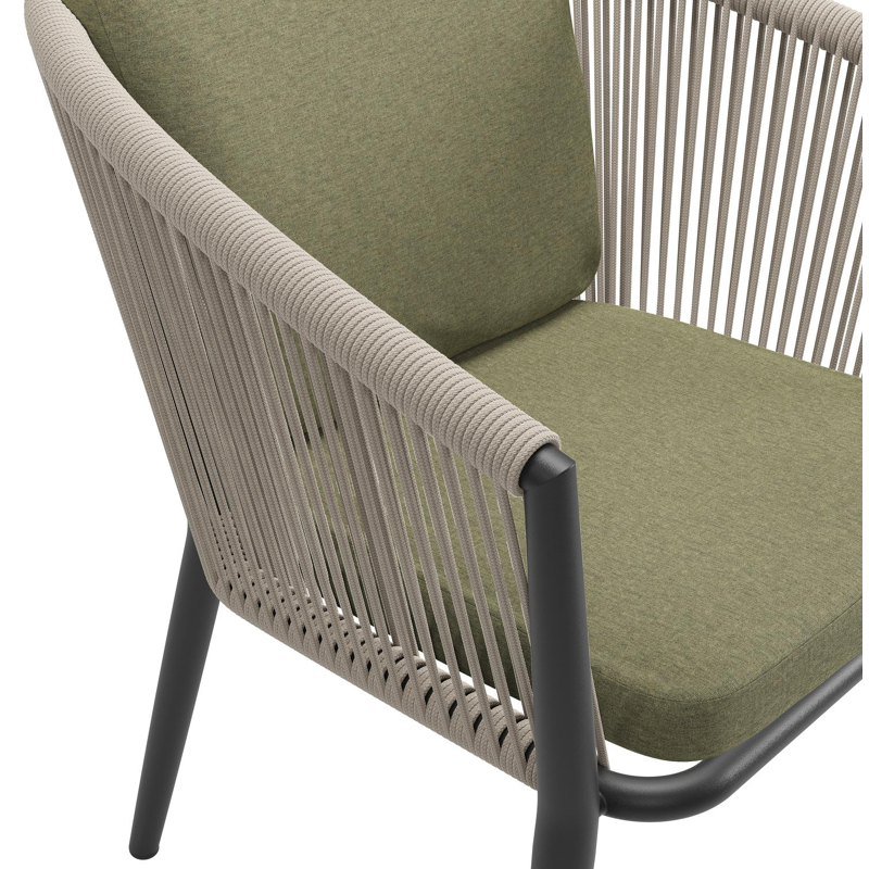 Orso tuinstoel in zwart aluminium en beige verticaal geweven ronde rope met luxe zitkussen in All Weather Sunbrella® Luxe Heritage Leaf