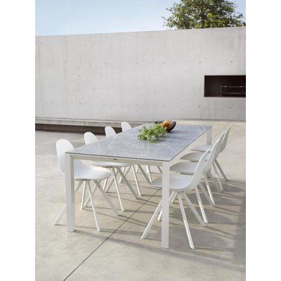 Table de jardin Malito en aluminium blanc et céramique pleine zaha stone - Lg 240 x Larg. 100 x H 75,5 cm