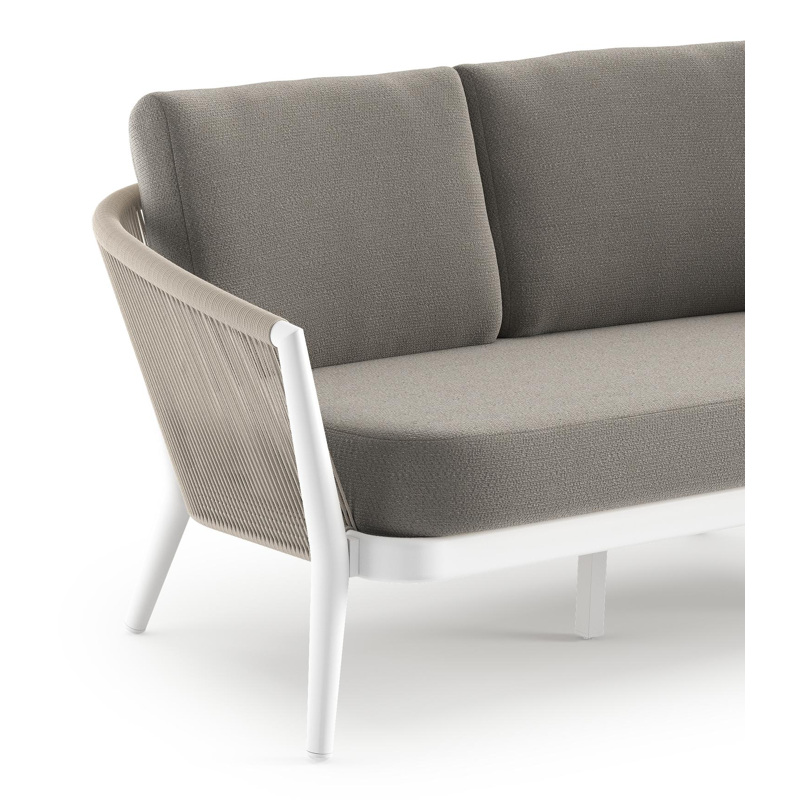 Orso loungebank in wit aluminium en beige verticaal geweven ronde rope met Lopi Silver all weather sunbrella® luxe kussen