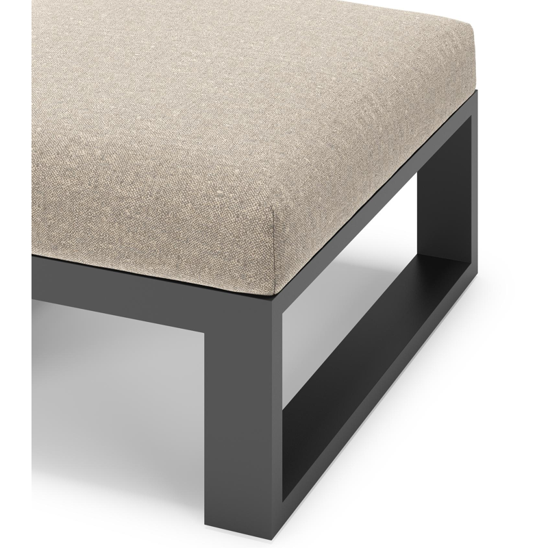 Verato poef in zwart aluminium met chartres pewter all weather sunbrella® luxe kussen