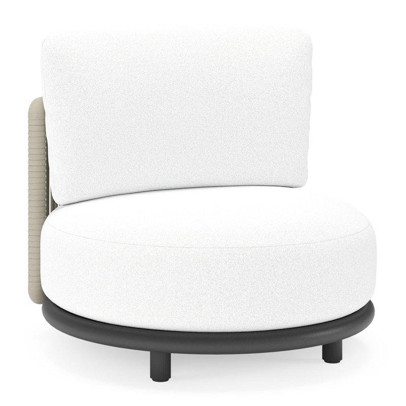 Fauteuil de jardin Lomano en aluminium noir et corde luxe plate tissée verticalement beige et coussins en all weather solica Ego Birch