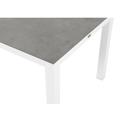 Ensemble de jardin Varese en aluminium blanc avec plateau de table en céramique pleine gris et 6 chaises de jardin Rivo