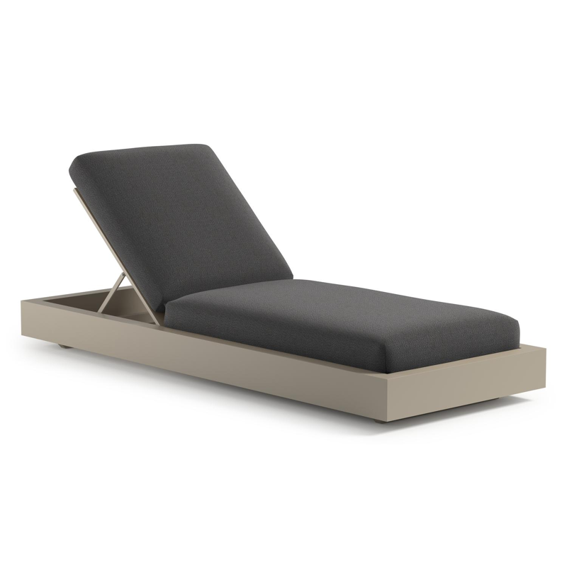 Como verstelbaar ligbed in beige aluminium met savane tornado all weather sunbrella® luxe
