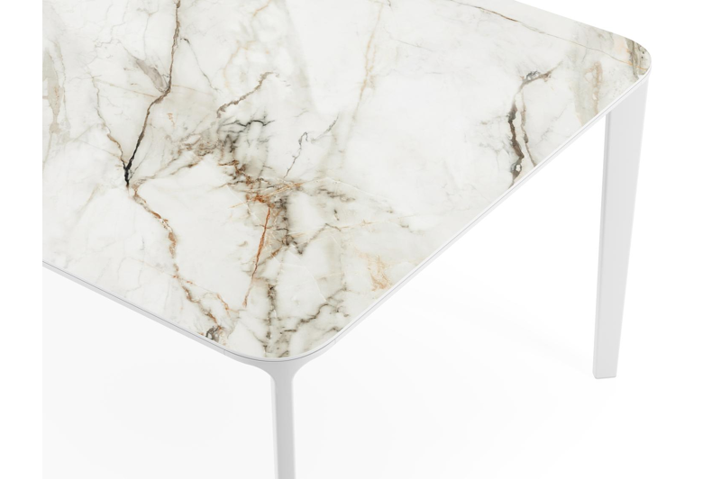 Urbino tuintafel in wit aluminium en volkeramiek calacatta luxe - L 290 x B 110 x H 75 cm