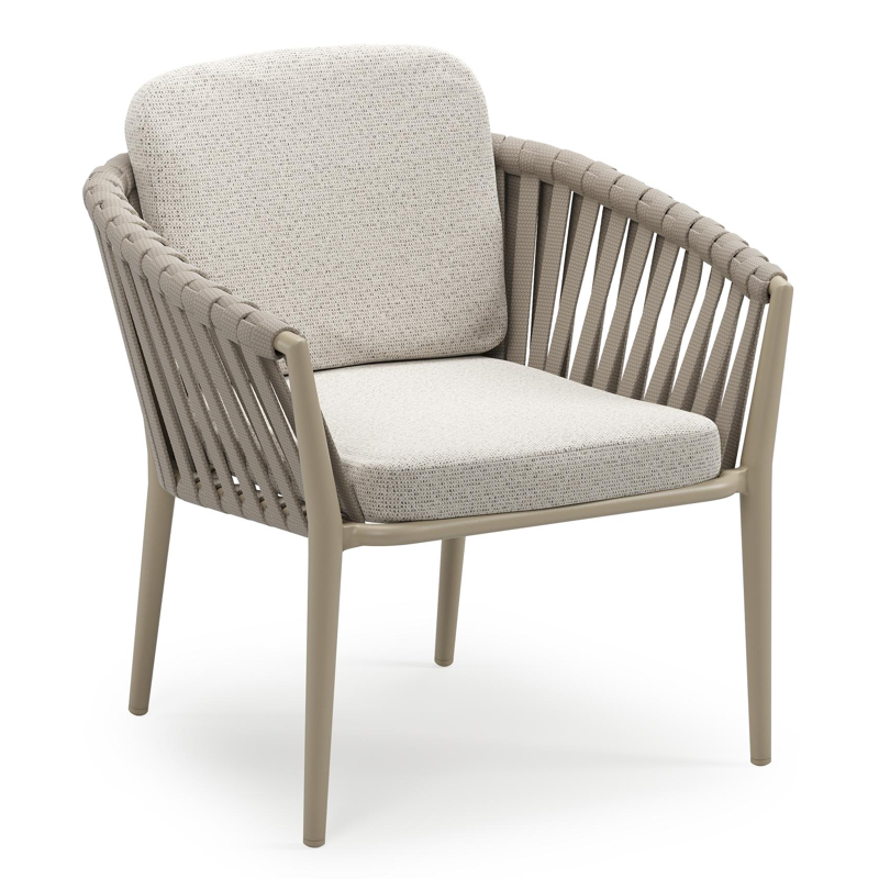Orso low dining tuinstoel in beige aluminium en beige verticaal geweven luxe vlakke brede rope met stoelkussen in All Weather Solica Firenze Natural