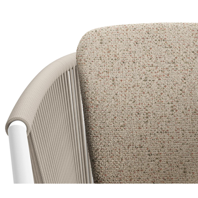 Orso tuinstoel in wit aluminium en beige verticaal geweven ronde rope met zitkussen in All Weather Cosytica Bora Jungle