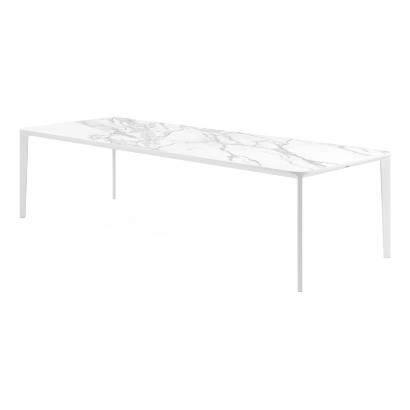 Table de jardin Urbino en aluminium blanc et céramique pleine calacatta - Lg 290 x Larg. 110 x H 75 cm