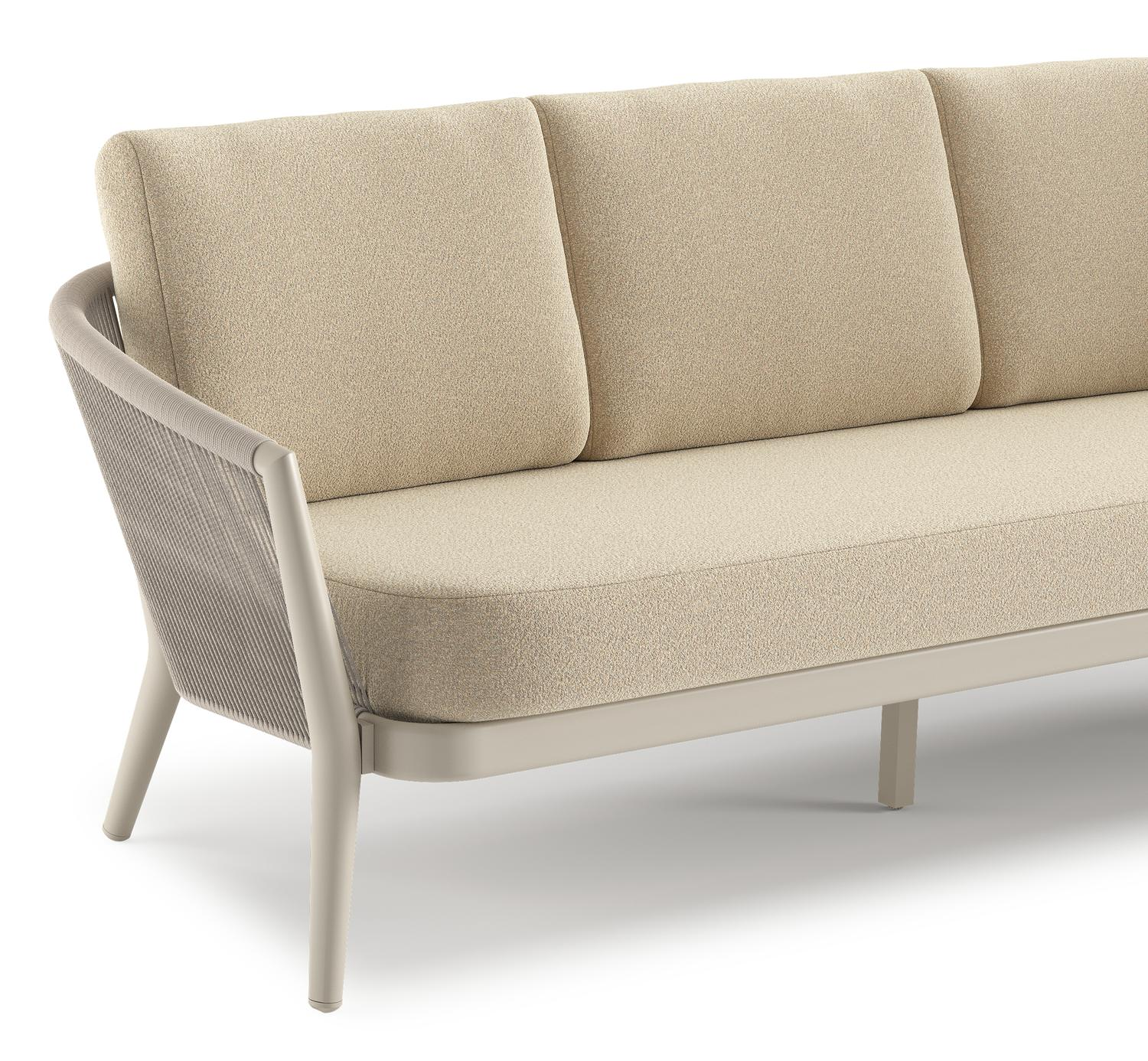 Orso loungeset in beige aluminium en beige verticaal geweven ronde rope met Soul Papyrus all weather solica kussen