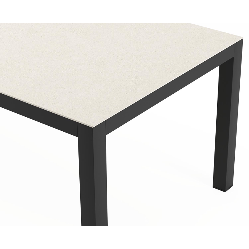 Varese rechthoekige tuinset in zwart aluminium en sintered stone crema minerale met 8 Madura tuinstoelen