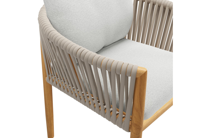 Organo tuinstoel in teak en beige verticaal geweven luxe vlakke rope met zitkussen in All Weather Sunbrella® Luxe Natte Grey Chine