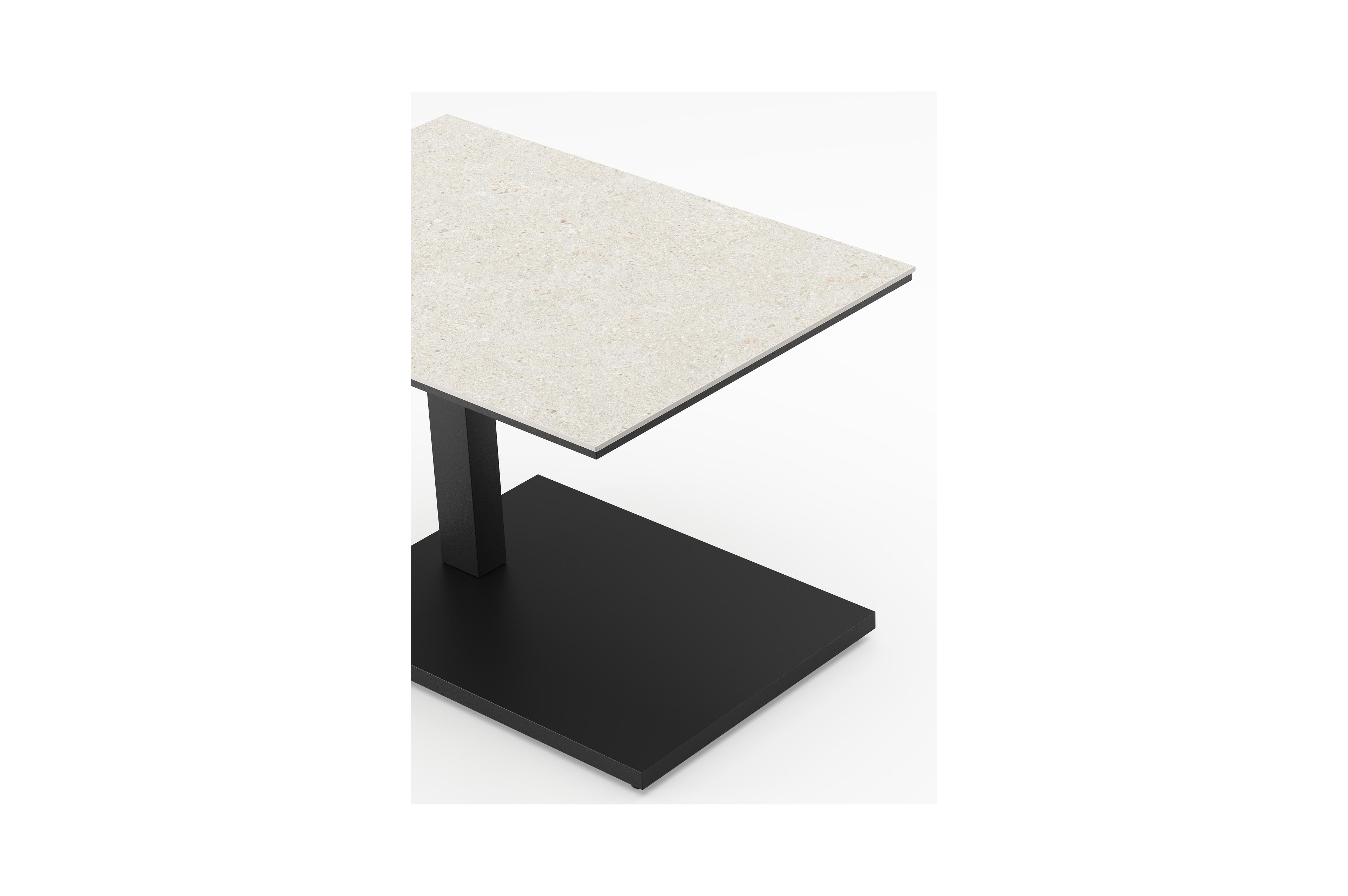 Cirello pop-up bijzettafel in zwart aluminium en shilin volkeramiek - L 70 x B 50 x H 44/66 cm