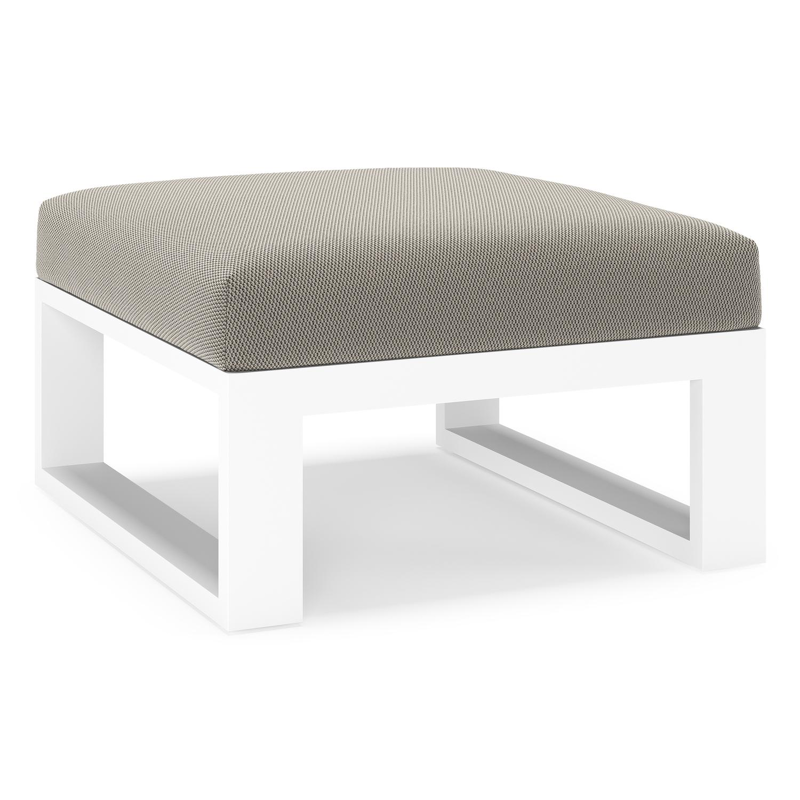 Verato poef in wit aluminium met lopi charcoal all weather sunbrella® luxe kussen