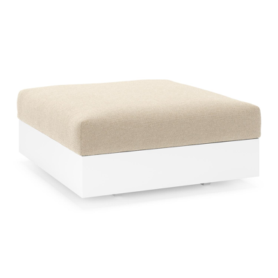 Como poef in wit aluminium met althea chalk all weather cosytica kussen