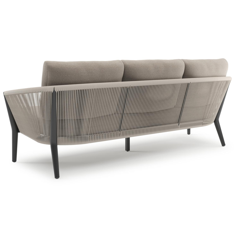Orso loungeset in zwart aluminium en beige verticaal geweven ronde rope met Savane Coconut all weather sunbrella® luxe kussen