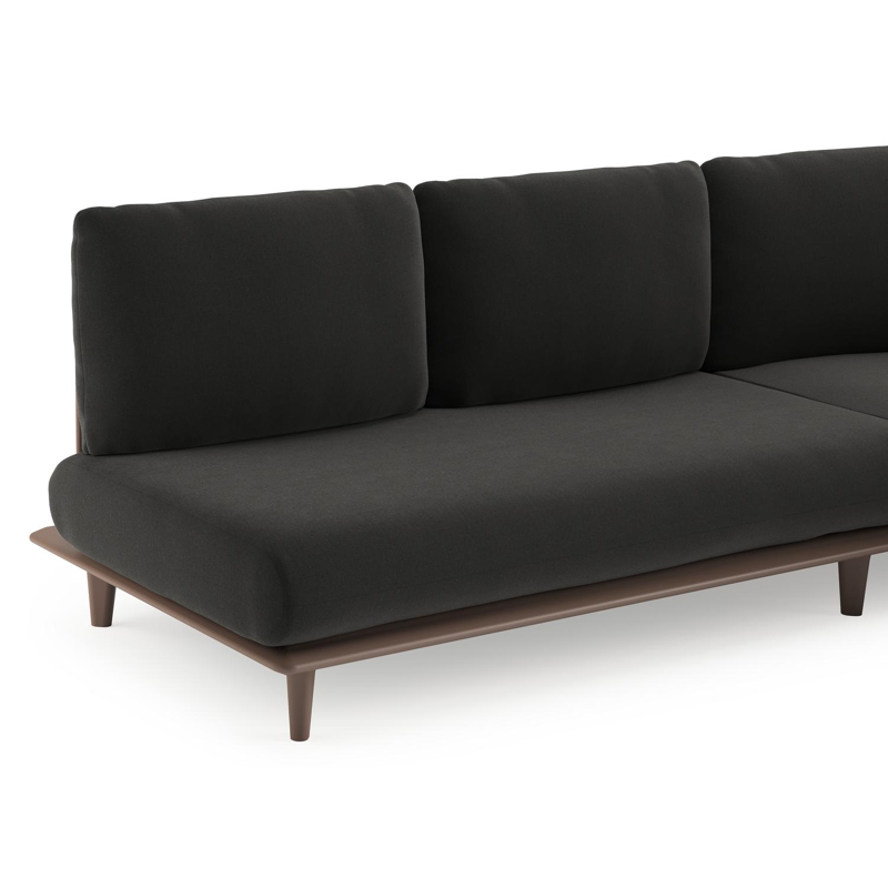 Bomero loungehoek in taupe aluminium met natte sooty all weather sunbrella® luxe kussen