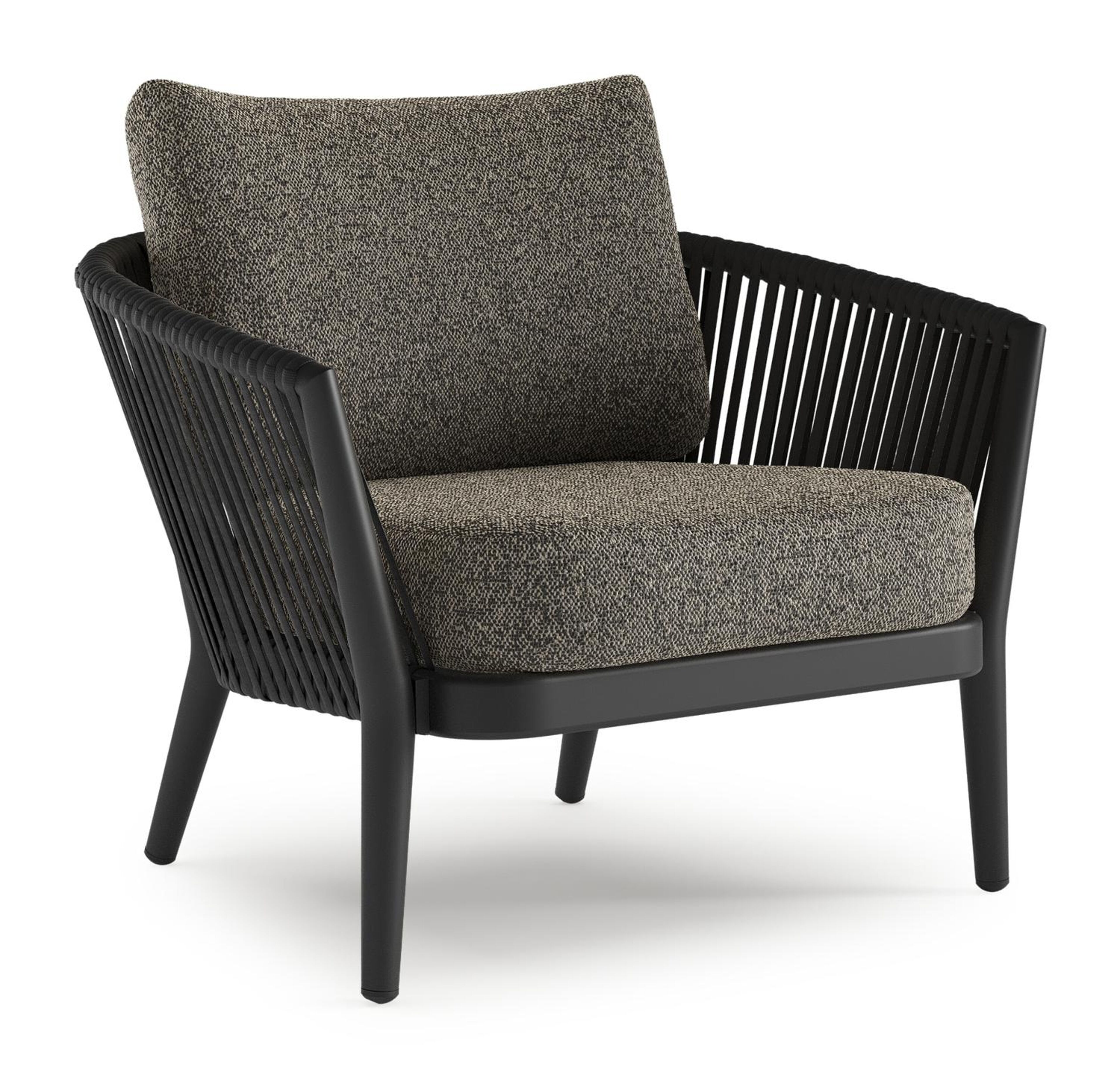 Orso loungestoel in zwart aluminium en zwart verticaal geweven luxe vlakke rope met Marbella Tunder all weather cosytica kussen