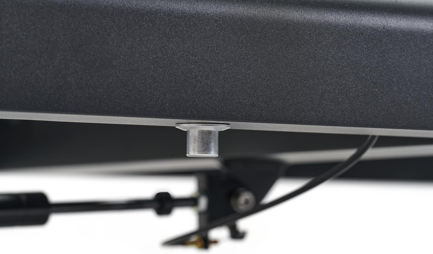 Cirello verstelbaar ligbed met pompsysteem in zwart aluminium met natte sooty all weather Sunbrella® luxe kussen