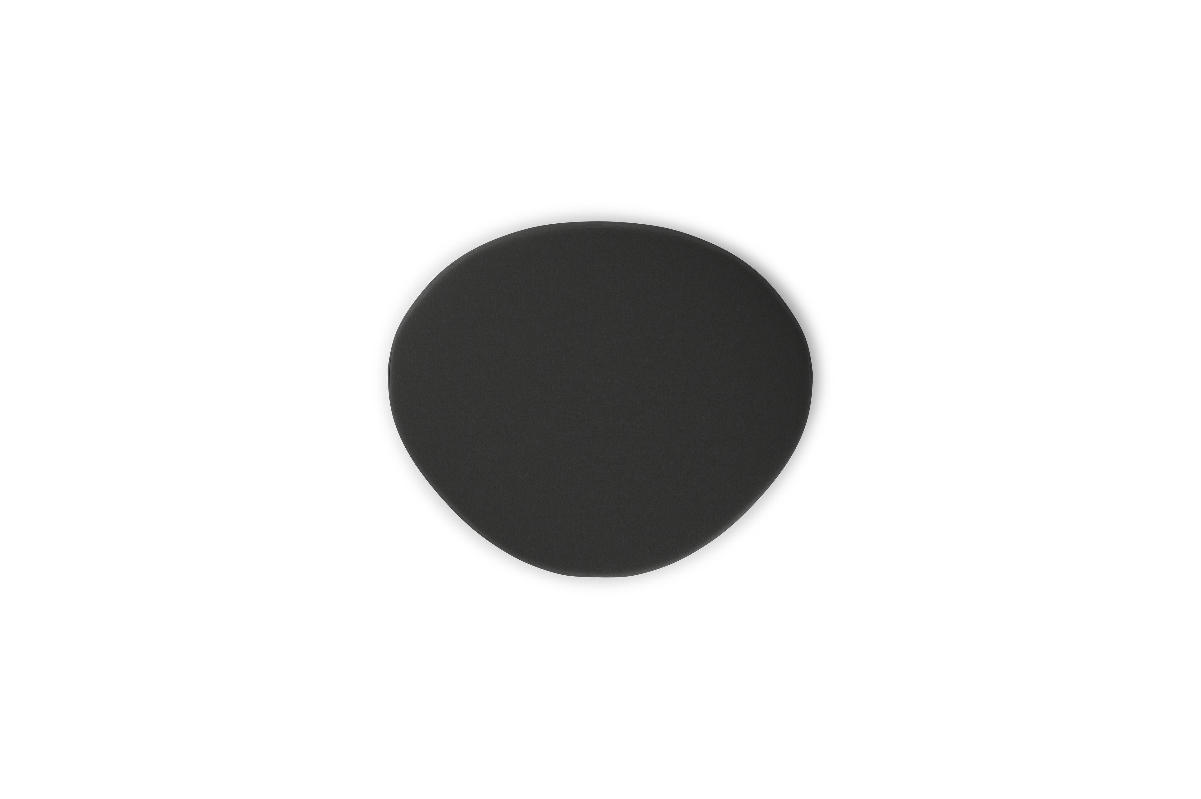 Amico poef in Natte Sooty All Weather Sunbrella® Luxe