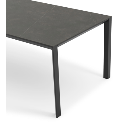 Malito tuintafel in zwart aluminium en volkeramiek calatorao - L 240 x B 100 x H 75 cm