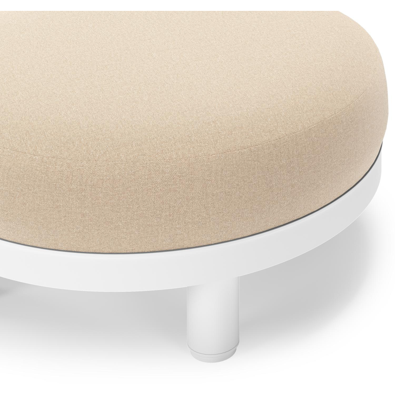 Donato lounge poef in wit aluminium met All Weather Sunbrella® Luxe Natte Heather Beige kussen