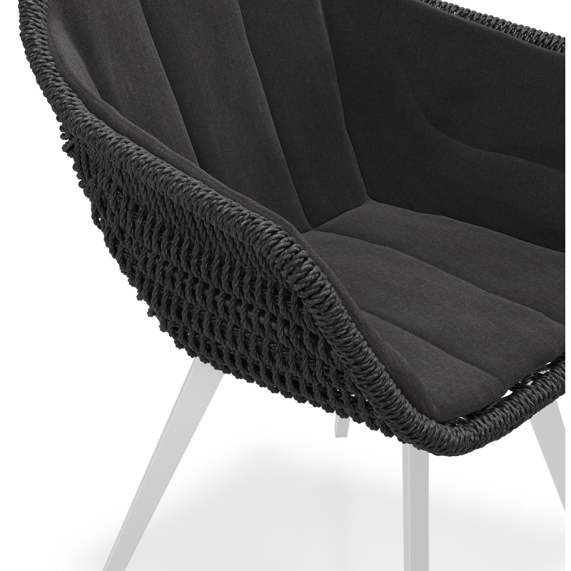 Pagino tuinstoel in wit aluminium en zwart ronde wicker met zitkussen in All Weather Sunbrella® Luxe Natte Sooty