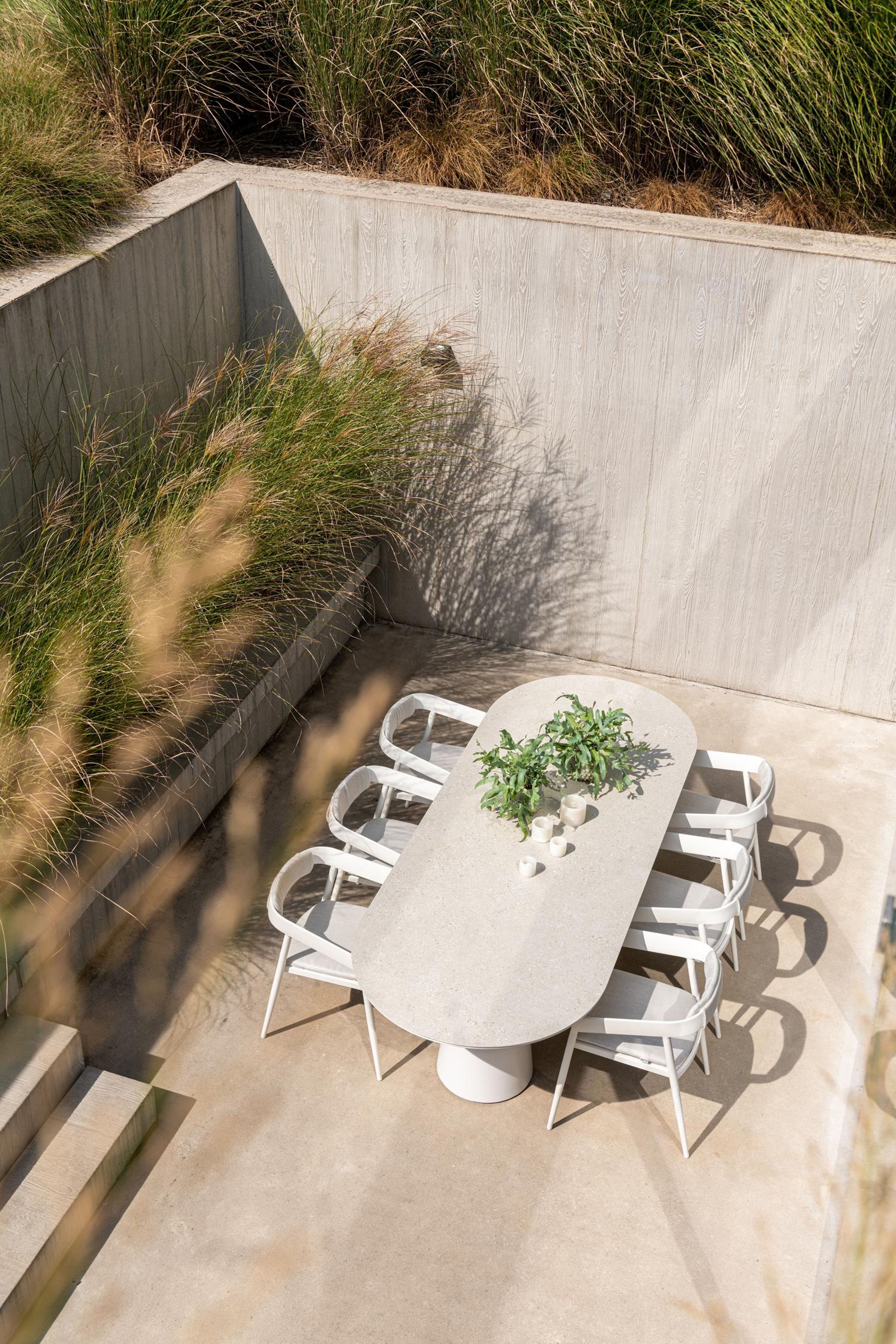 Coussin de chaise (siège et dos) Donato en all weather sunbrella® luxe savane whisper