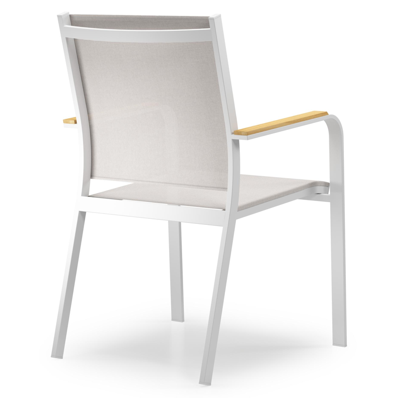 Amalfi tuinstoel in wit aluminium en beige single textilene en teak armleuning