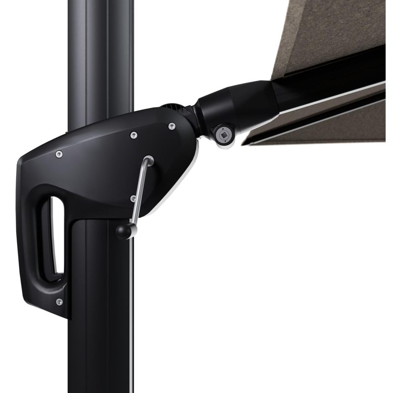 Parasol pendant Minore avec fonction tilt en aluminium noir et toile de parasol en All Weather Sunbrella® Luxe Chartres Pewter  - Lg.1: 280 x Lg.2: 370 cm (sans pied de parasol