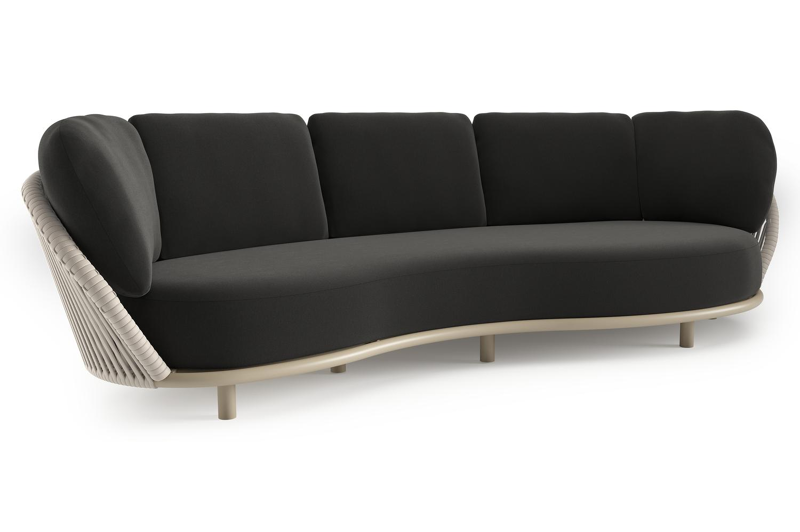 Lupino loungebank in beige aluminium en beige verticaal geweven luxe vlakke brede rope met natte sooty all weather sunbrella® luxe kussen