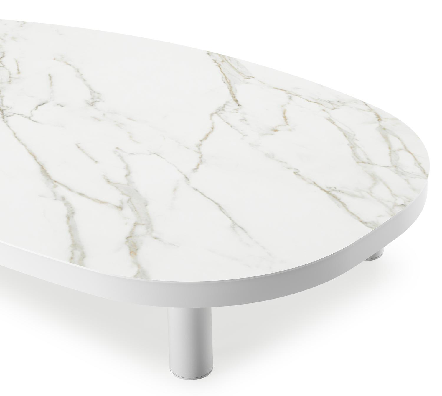 Donato loungetafel in wit aluminium en volkeramiek calacatta - L 151 x B 90 x H 25 cm